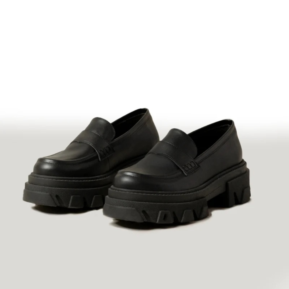 ALOHAS Black Vegan Leather Chunky Loafers